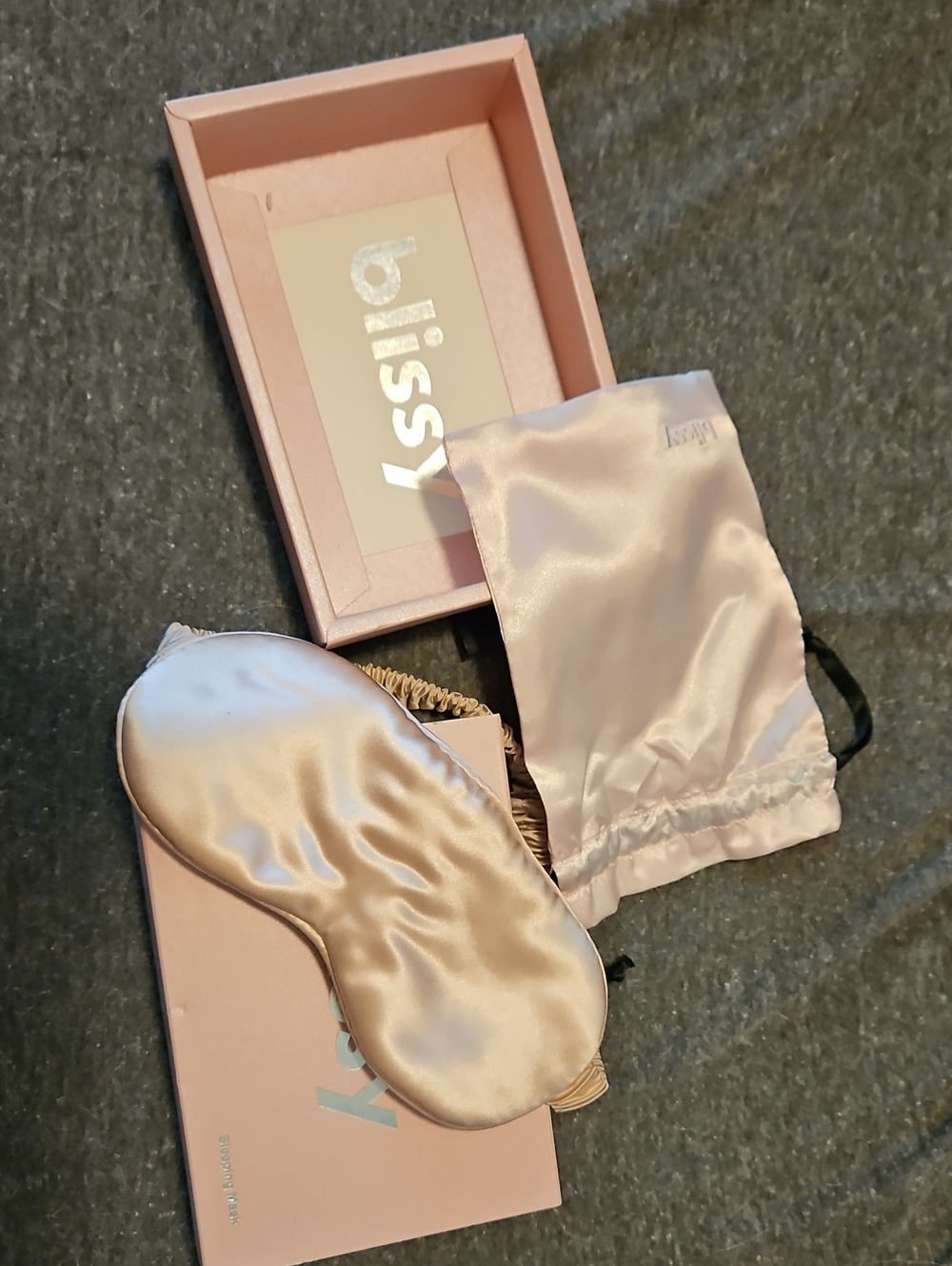 Blissy Satin Sleep Mask and Pouch in Champagne Pink